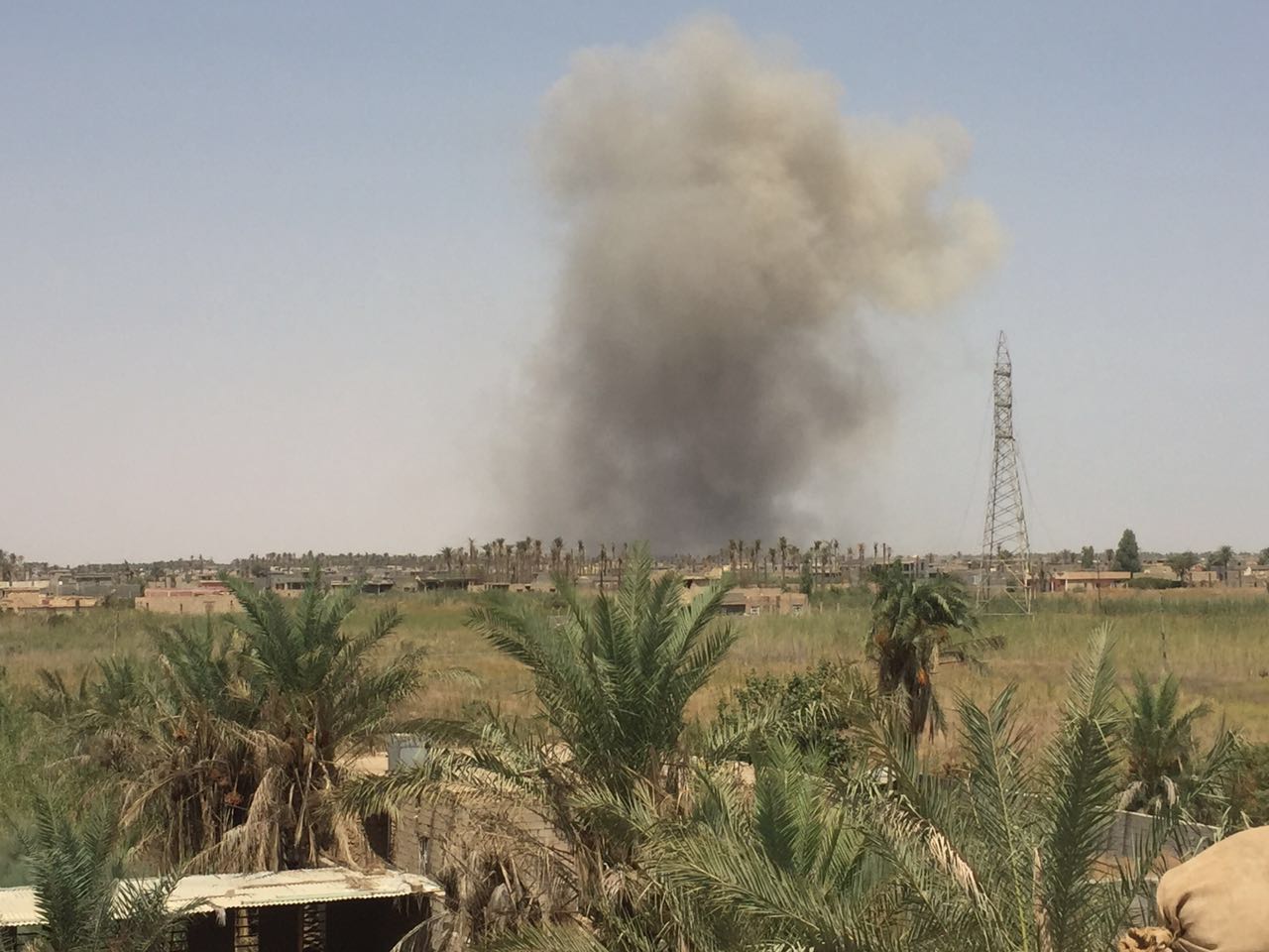 التحالف الدولي يشن غارات على “داعش” في الرمادي وهيت والبغدادي
