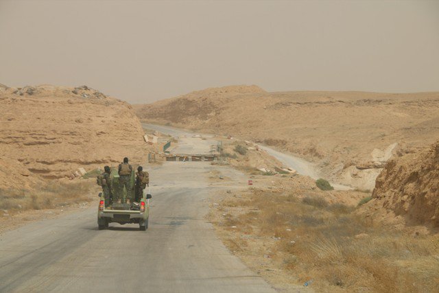 قائد عمليات الأنبار يعلن انطلاق عملية لتطهير صحراء المحافظة