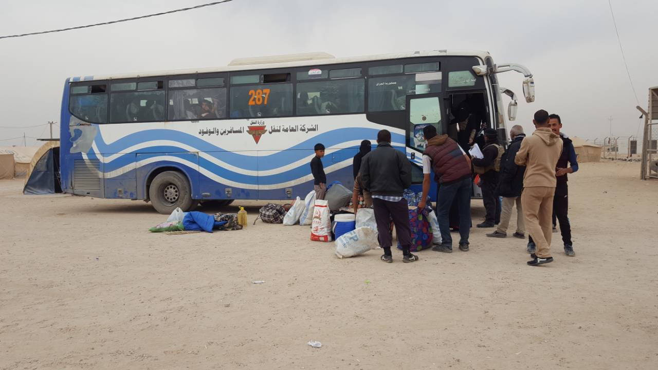 اعادة عشرات الأسر النازحة إلى مناطق حزام بغداد في الكرمة